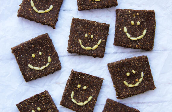 Raw Cacao, Banana and Date Bars image