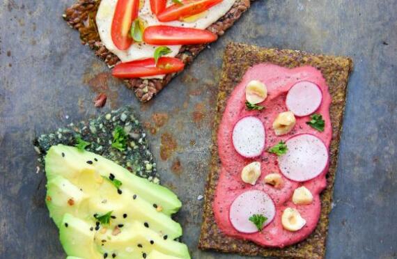 Beetroot Hummus image