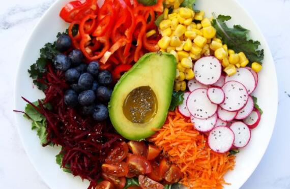 Raw Rainbow Salad image