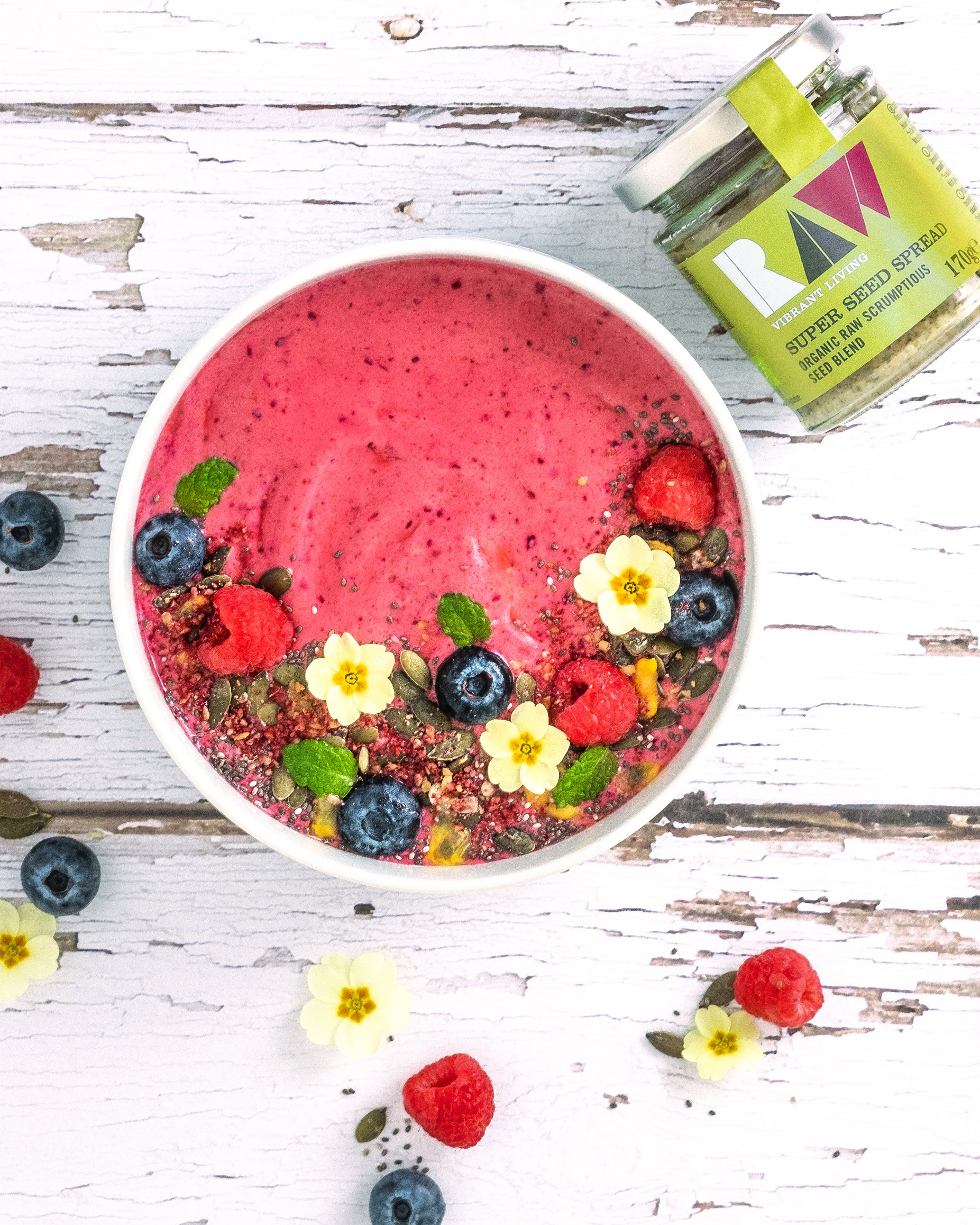 Omega 3 Boosting Smoothie Bowl | Raw Vibrant Living