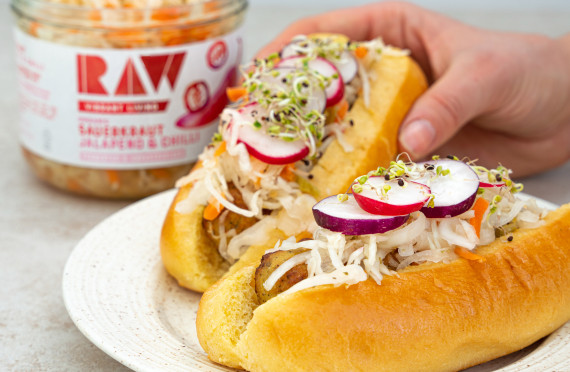 CHILLI SAUERKRAUT HOT DOG image