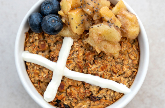 ORGANIC EASTER BAKED OATS image