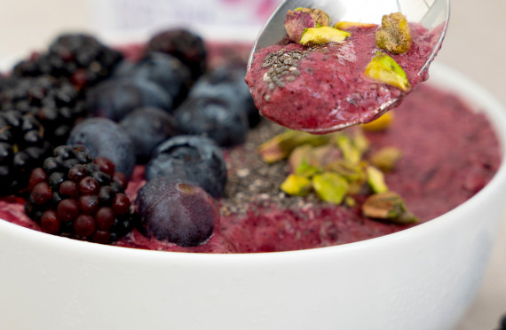 BLUEBERRY SMOOTHIE BOWL WITH RAW CHIA SEEDS image