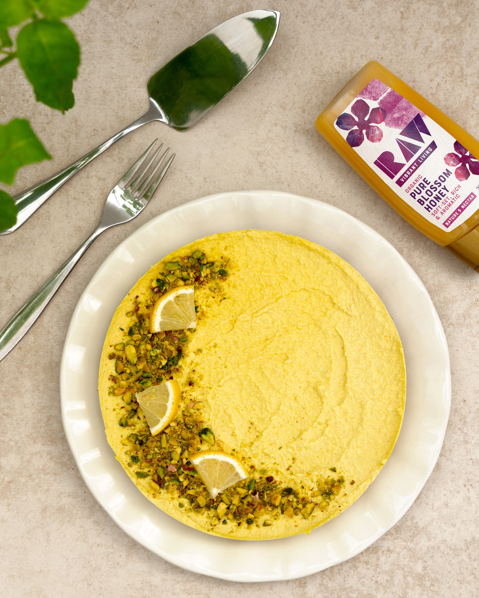 RAW VEGAN LEMON CHEESECAKE | Raw Vibrant Living