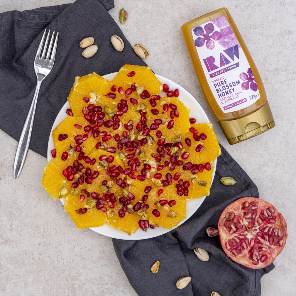 POMEGRANATE, ORANGE AND PISTACHIO SALAD | Raw Vibrant Living