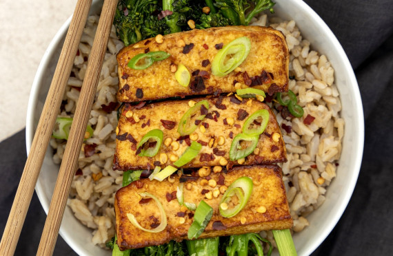PAN-FRIED HONEY GARLIC TOFU image