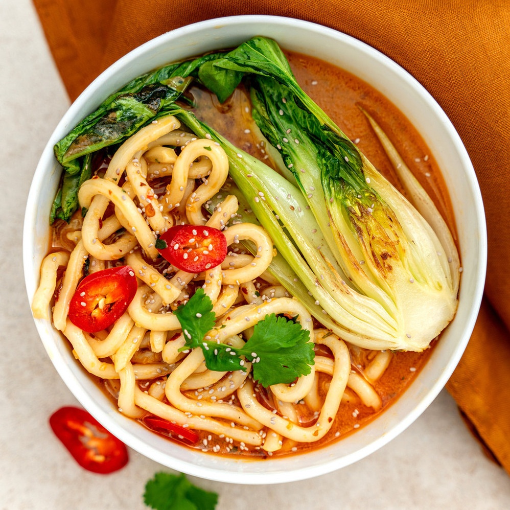 Chilli Tahini Noodles | Raw Vibrant Living